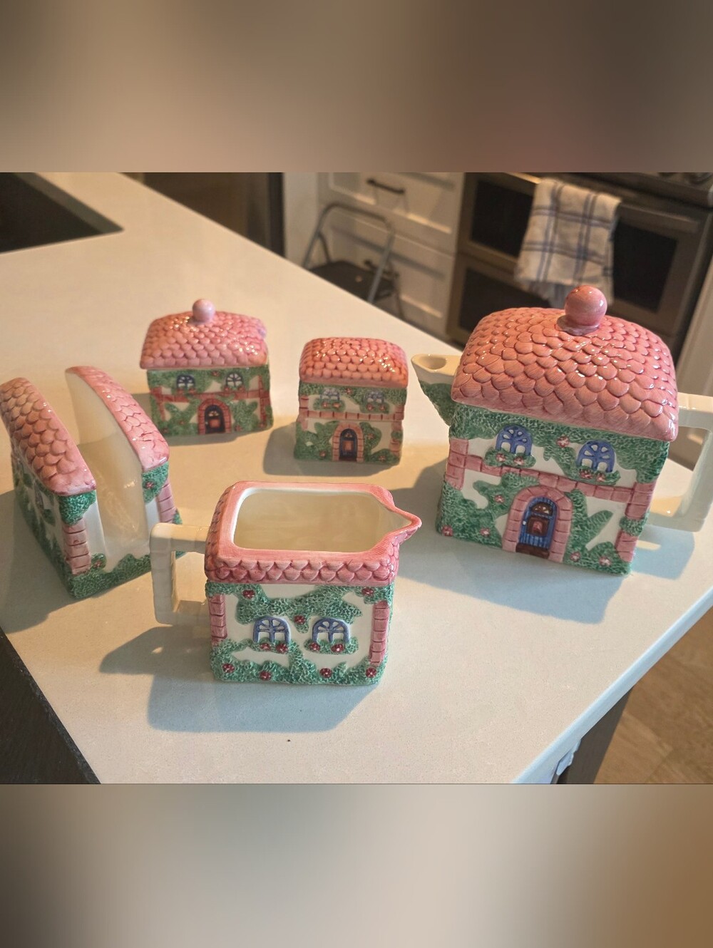 Whimsical Pink Cottage Ceramic Tea Set - 5 Piece